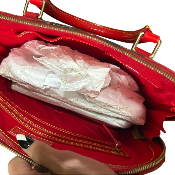 Dooney & Bourke Red Tartan Zip Zip Satchel NWT Plaid Bag - Picture 6 of 10